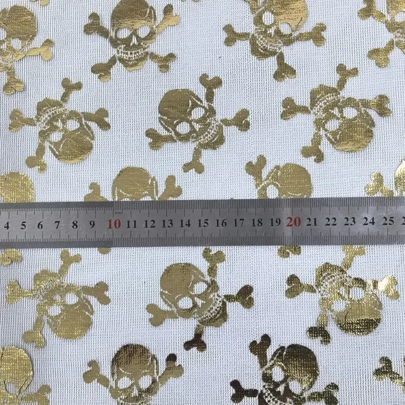 ديكور مشهد شبكة العنكبوت العابر للحدود في الهالوين، خلفية لعبة من القماش الشبكي، زي أداء يدوي الصنع، نسيج فريد من نوعه