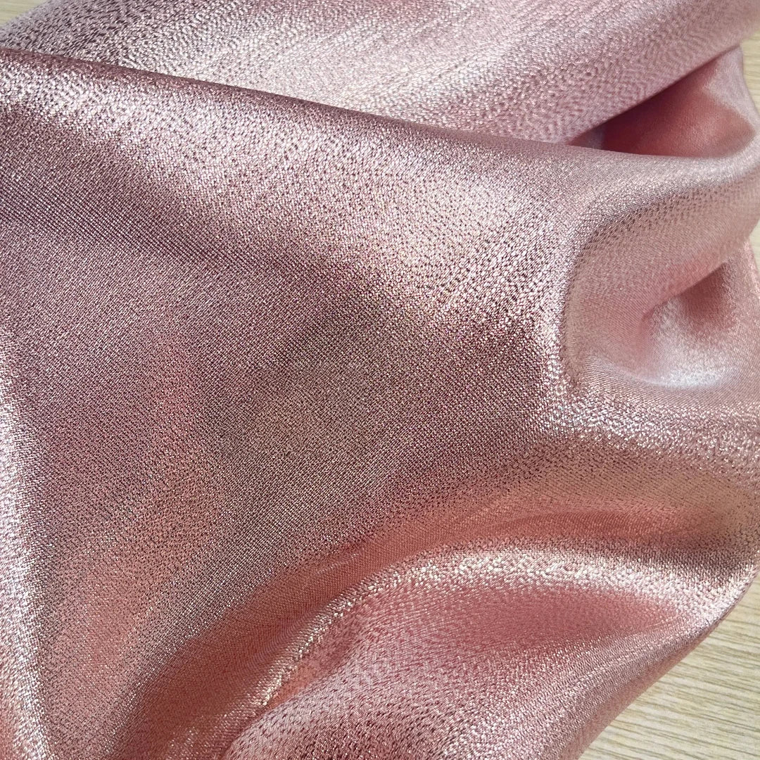 Golden shiny gold platinum fabric, lightweight shiny silk reflective metal stage wear, Indian yarn fashion edging fabric