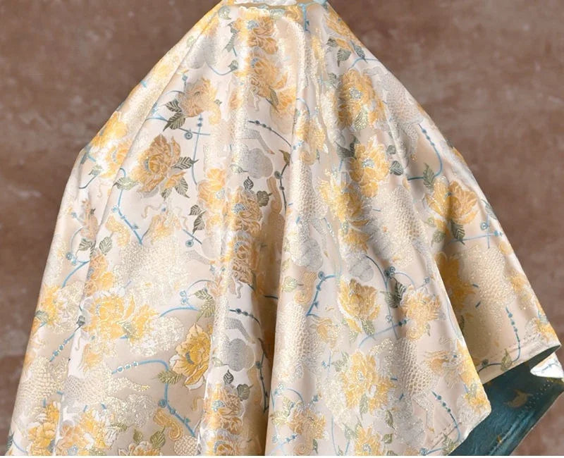 قماش جاكار خفيف الوزن من الساتان المنسوج على الوجهين بتصميم زهور للملابس الإبداعية ذات الطراز القديم والملابس الفاخرة