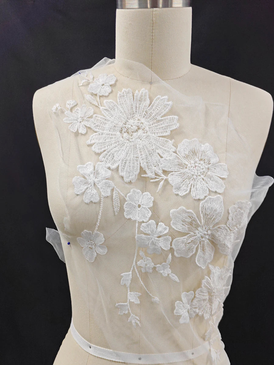 إكسسوارات الدانتيل المطرزة ملابس فستان الزفاف صناعة يدوية ملابس الدانتيل زينة الزهور