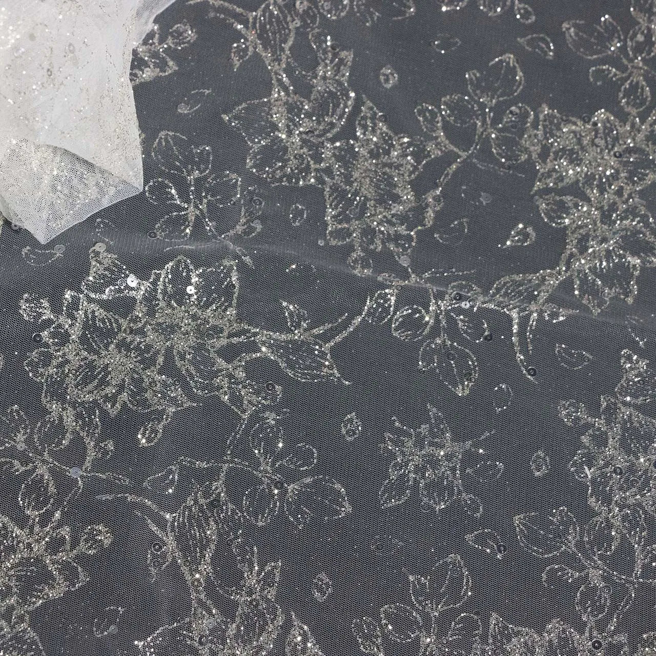 Polvo de plata en aerosol, polvo fino de brillo, polvo brillante, pequeñas flores, encaje, malla plateada, bricolaje, vestido de novia, material para vestido.