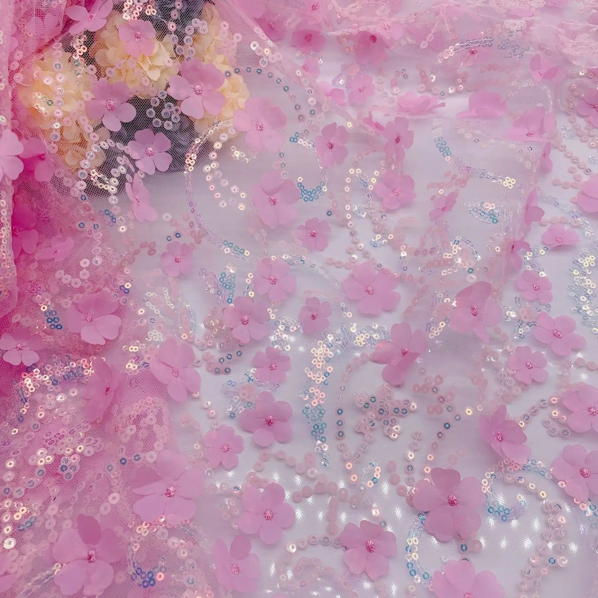 قماش تول فاخر مطرز بترتر ثلاثي الأبعاد مع تصميم زهور، مناسب لفساتين الزفاف والأزياء المسرحية