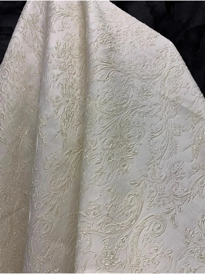 Off-White Jacquard Fabric With Vintage Floral Palace Pattern And Glitter Thread For Fashion Outerwear Coat And High-End Design