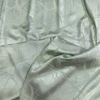 Tejido jacquard de satén de acetato verde con estampado de árboles de verano, adecuado para vestidos de novia, vestidos formales y telas de diseñador para ropa.