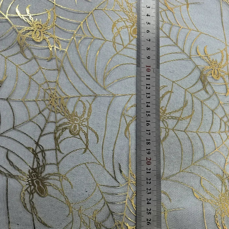 ديكور مشهد شبكة العنكبوت العابر للحدود في الهالوين، خلفية لعبة من القماش الشبكي، زي أداء يدوي الصنع، نسيج فريد من نوعه