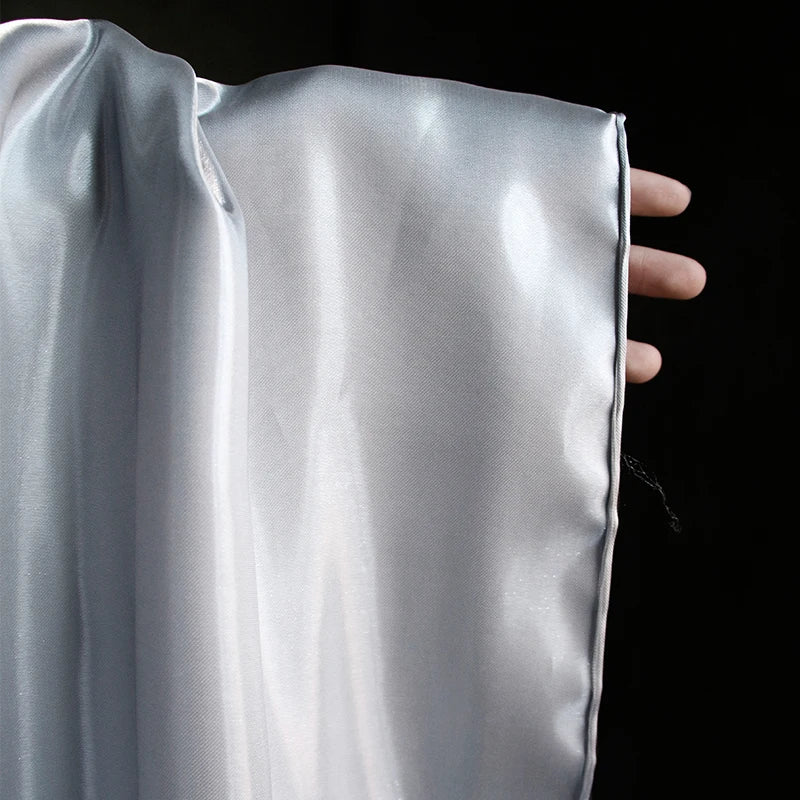 قماش ساتان سائل لامع - شارموز عاكس للملابس المسائية