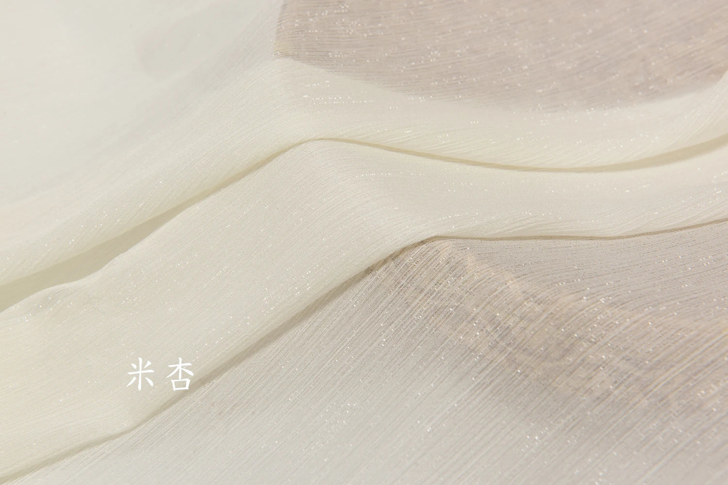 Tela de gasa plisada brillante y arrugada de seda plateada, crepé brillante para Hanfu, camisa de manga larga, falda, escenario, Lolita, ropa DIY