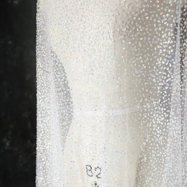 قماش دانتيل ملون ولامع مناسب لفساتين الزفاف والفساتين الرسمية وأغطية الرأس والعناصر الزخرفية وما إلى ذلك