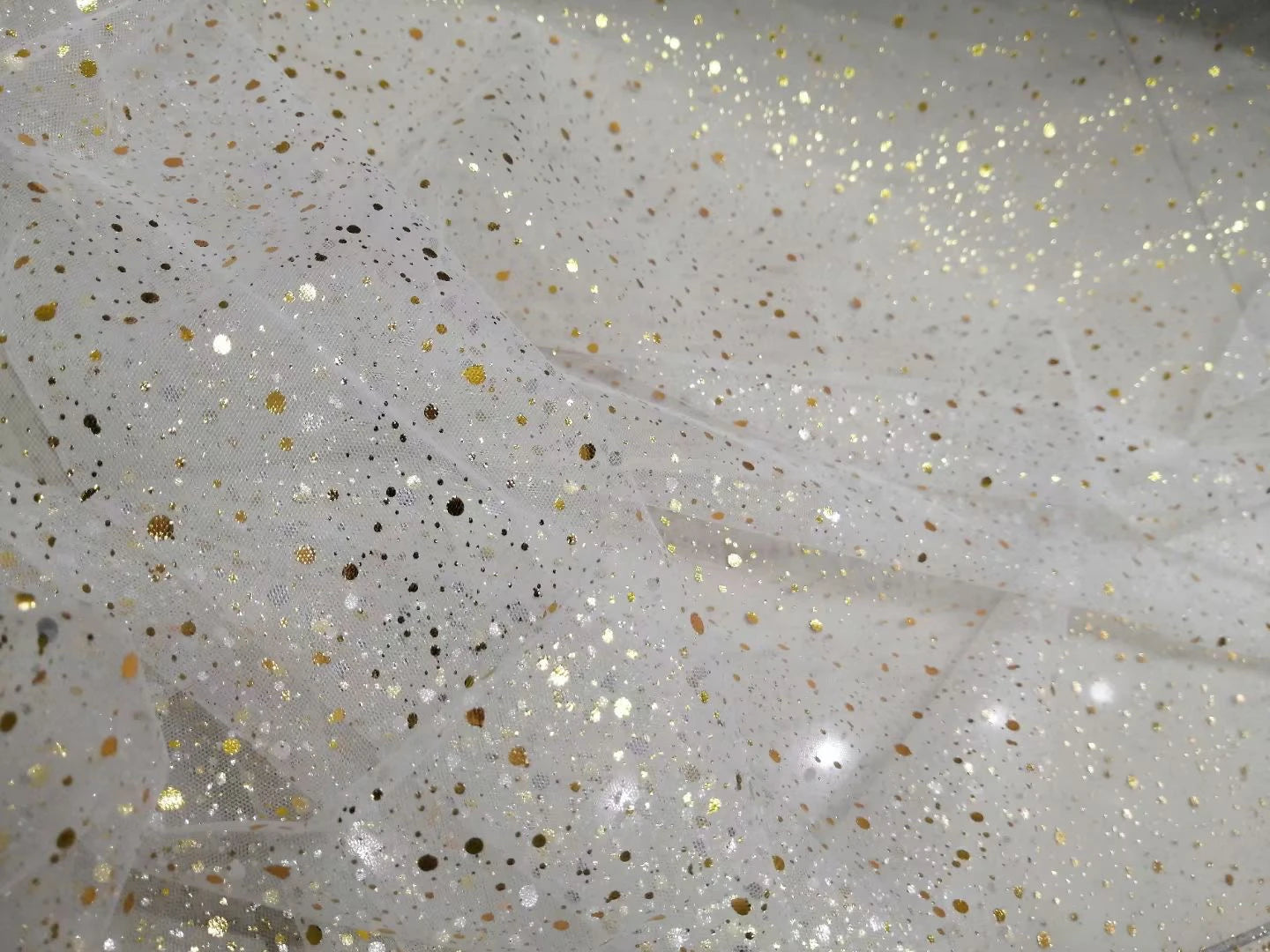 White Hot Stamping Shiny Piece Soft Mesh Wedding Dress Background Dessert Table Decoration Mesh Fabric