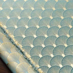 Tejido de satén jacquard con hojas de ginkgo en forma de abanico, nuevo chaleco para qipao, telas de alambre dorado brillante para coser.