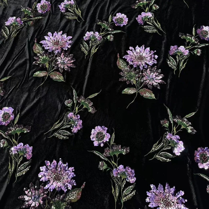 Tela de terciopelo floral con lentejuelas y cuentas de lujo - Bordado negro - Material de diseño - 130 cm