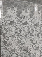 Nueva tela bordada con encaje hueco para coser vestidos de novia y de noche de alta gama, decoración DIY para manteles, tela decorativa.