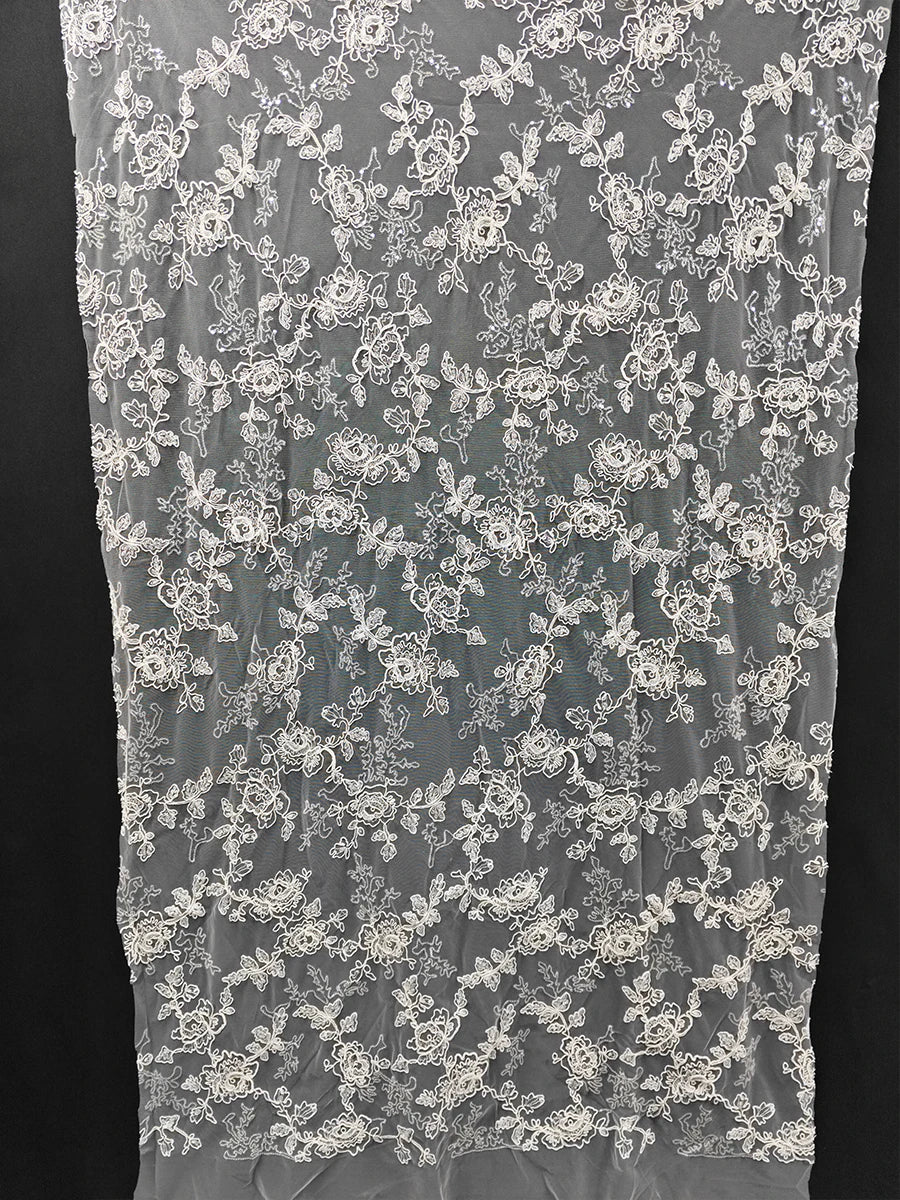 Tela de encaje con bordado de flores blancas crudas, hojas y malla floral bordada, hecha a mano, para decoración de bolsos de boda.