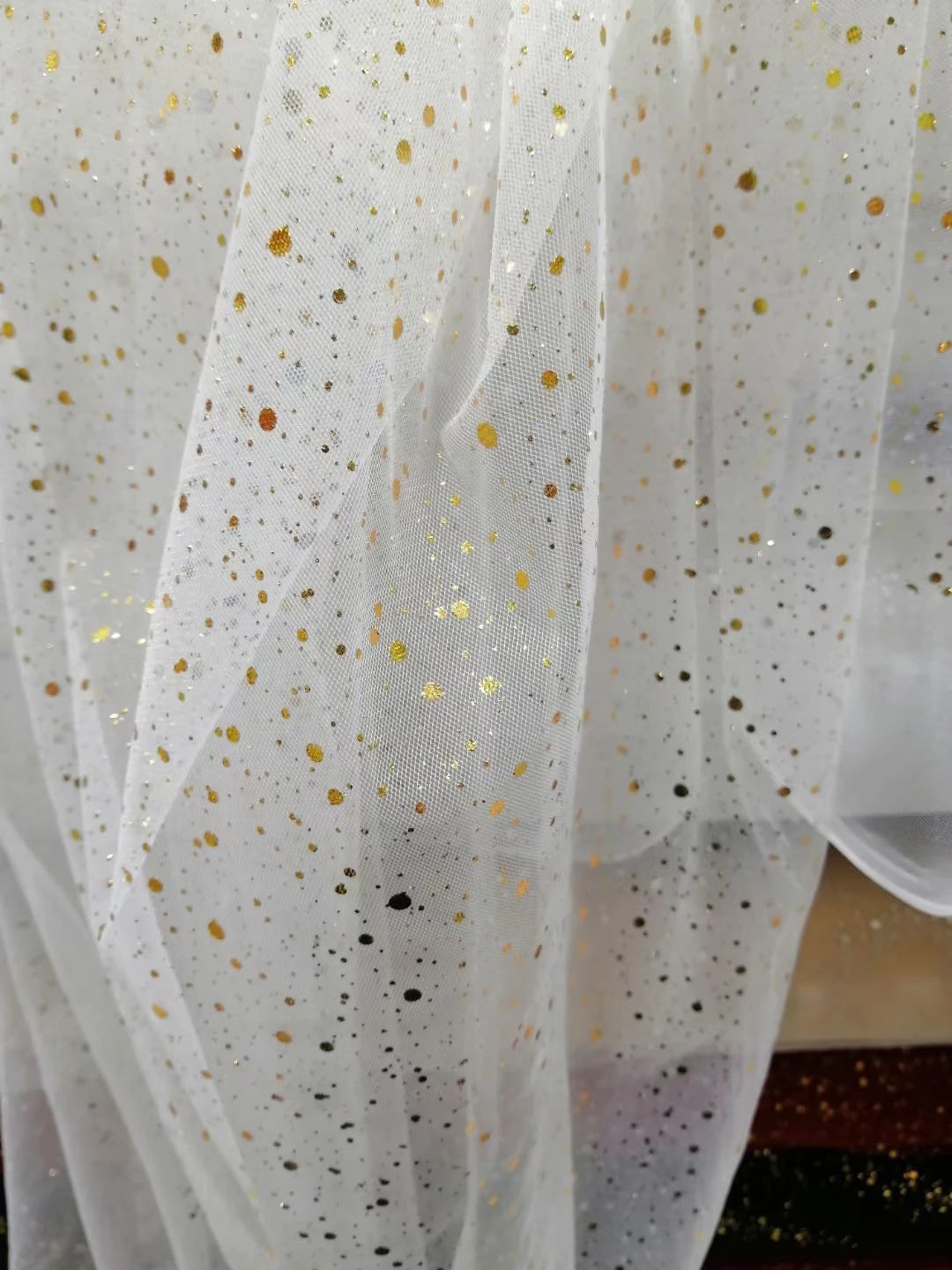 White Hot Stamping Shiny Piece Soft Mesh Wedding Dress Background Dessert Table Decoration Mesh Fabric