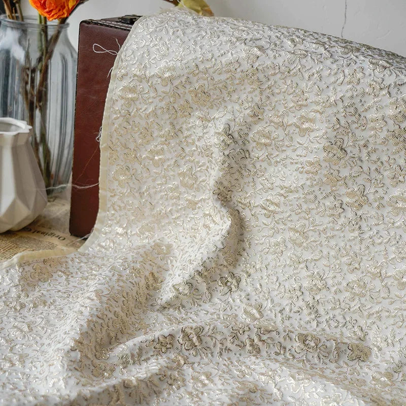 قماش جاكار زهري منقوش بخيوط ذهبية وفضية - فاخر ثلاثي الأبعاد، 140 سم