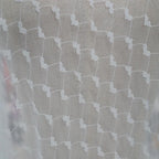 قماش دانتيل شبكي عالي الجودة مصمم بأسلوب راقي مناسب لخياطة فساتين حفلات الزفاف بطباعة عصرية