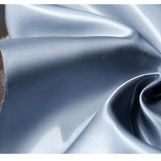 قماش ساتان سائل لامع - شارموز عاكس للملابس المسائية