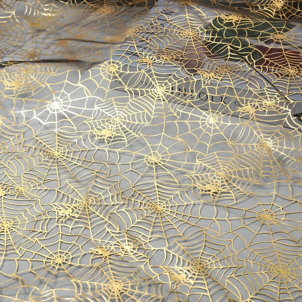 ديكور مشهد شبكة العنكبوت العابر للحدود في الهالوين، خلفية لعبة من القماش الشبكي، زي أداء يدوي الصنع، نسيج فريد من نوعه