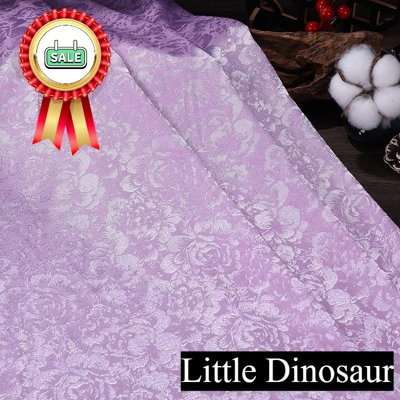 قماش ساتان حريري من الجاكار الرائع مثالي لفساتين الزفاف وفساتين السهرة ومشاريع الحرف اليدوية الأنيقة والخالدة