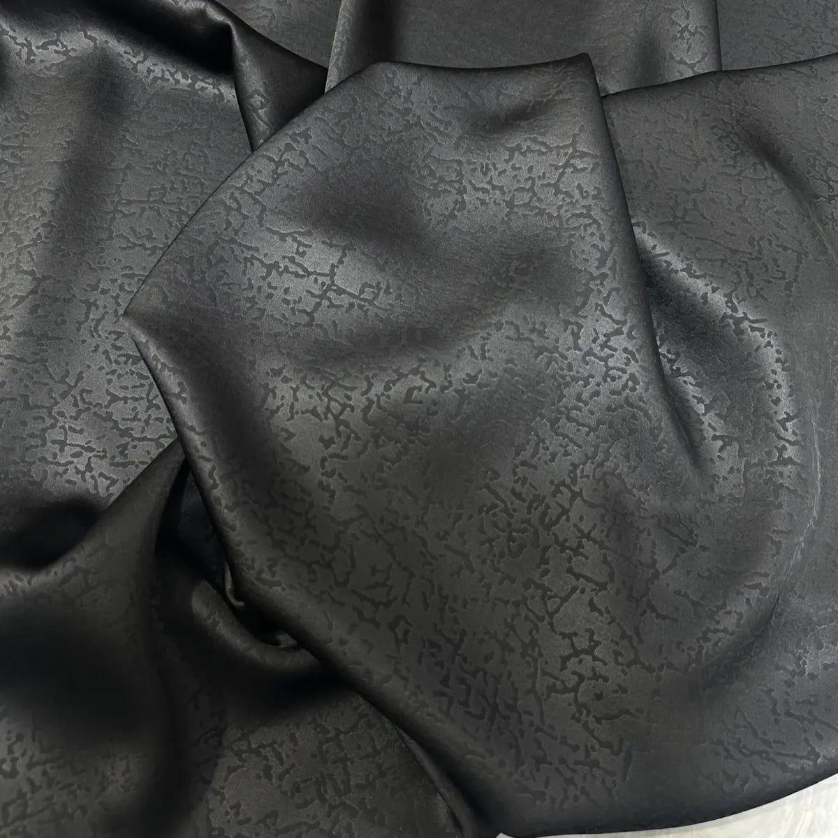 Tejido de acetato jacquard con estampado de tortuga, suave y agradable para la piel, adecuado para vestidos de novia, vestidos formales y manualidades DIY hechas a mano.