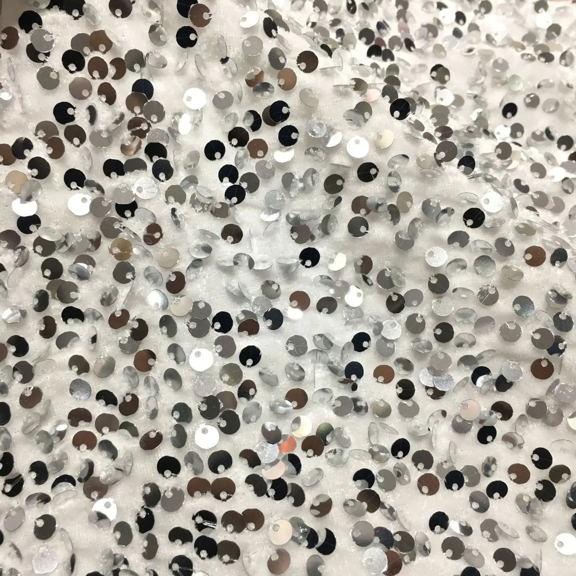 Tela de terciopelo de 32 colores, con lentejuelas de 3 mm, para vestidos de noche, trajes de escenario, manteles, sombreros y accesorios.