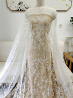 قماش دانتيل أبيض فاخر بنقوش أوراق وأزهار لفساتين الزفاف والحجاب وفستان الزفاف والستائر