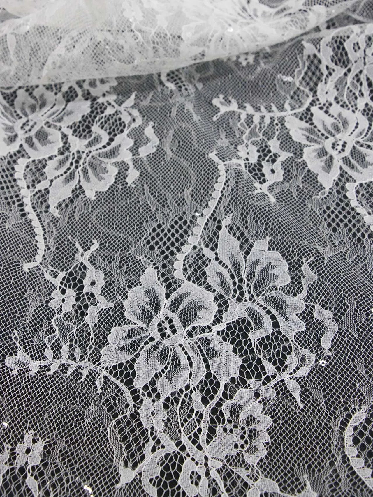 Vestido de novia con bordado de lentejuelas, encaje blanco cosido, encaje hecho a mano, material de bricolaje, accesorio de diseñador