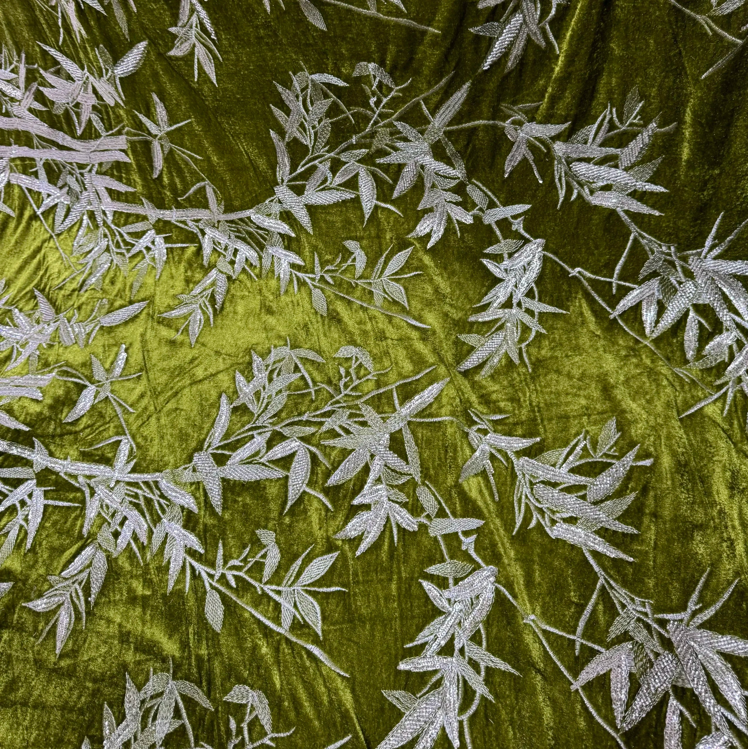 Luxurious 3D Embellished Velvet Sequin Fabric for Evening Wear