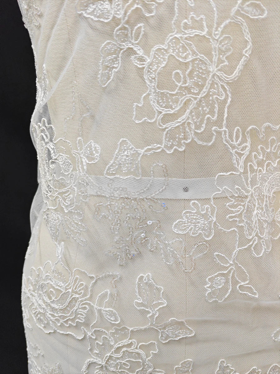 Tela de encaje con bordado de flores blancas crudas, hojas y malla floral bordada, hecha a mano, para decoración de bolsos de boda.