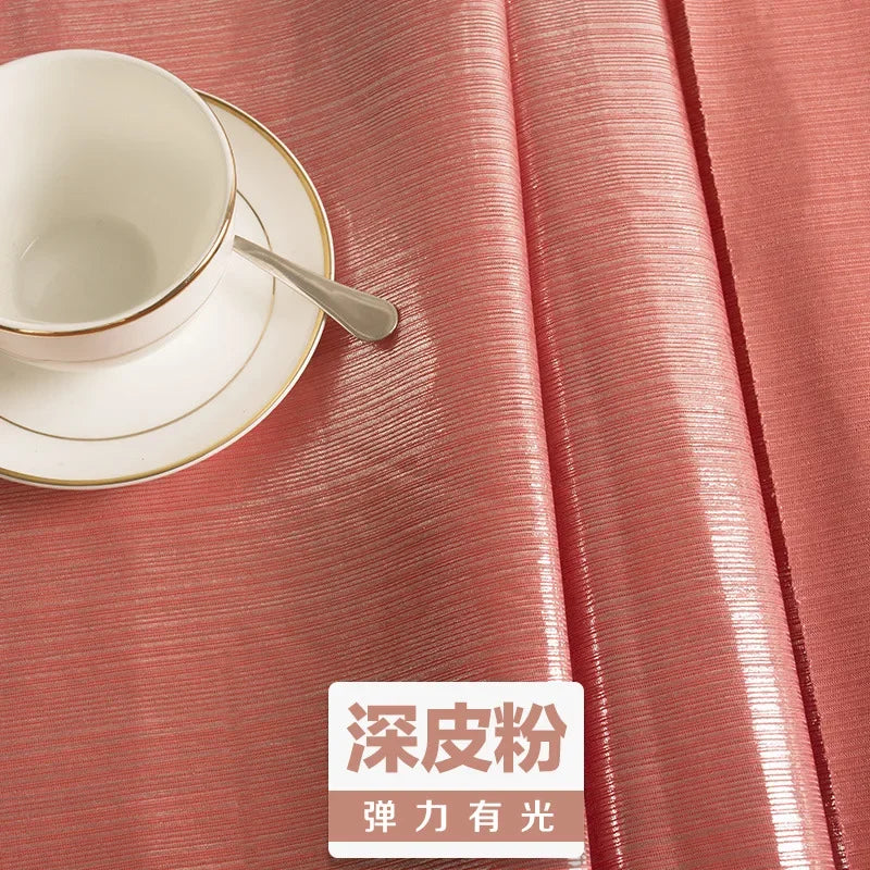 قماش مطاطي محبوك مجعد لامع بخطوط ذهبية وفضية لامعة مناسب لفستان زفاف ضيق وأزياء راقية