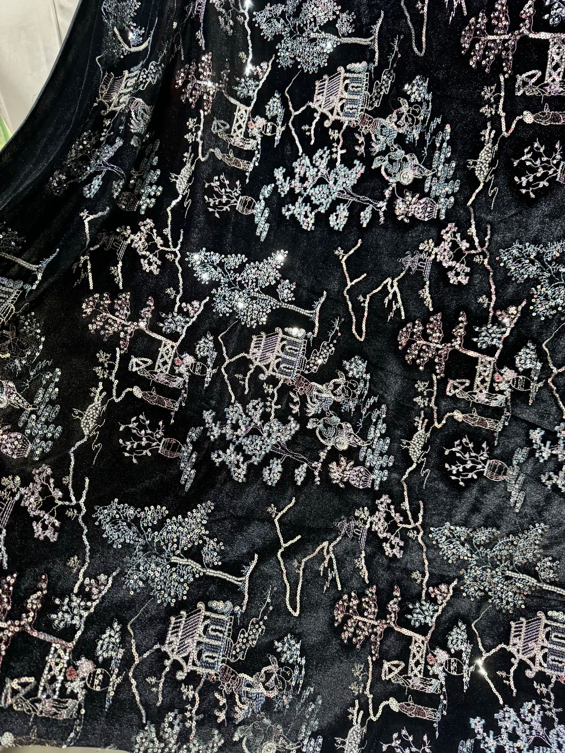 Gaoding Series Green Style Pavilions Exquisite Embroidery Velvet Fabric Chinese Style Fabric Sewn Cheongsam Evening Gown