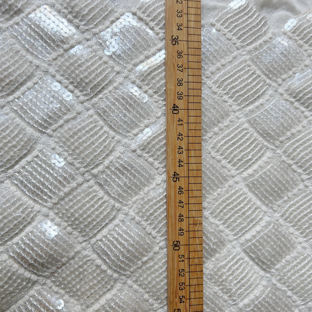 High Specification Linen Sequin Embroidery Thickened Fabric - Children's Material 119cm