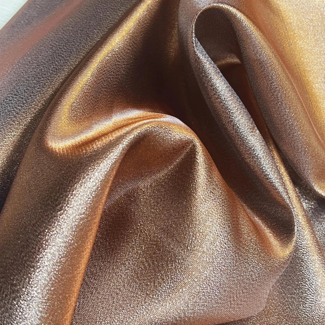 Golden shiny gold platinum fabric, lightweight shiny silk reflective metal stage wear, Indian yarn fashion edging fabric