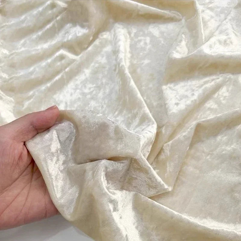 قماش مخملي ذهبي ماسي - مادة مرنة وناعمة 160 سم