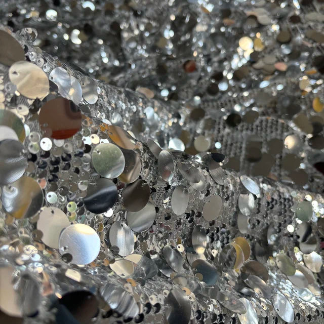 قماش ترتر كبير باللونين الذهبي والفضي للفساتين وديكورات حفلات الزفاف والخلفيات والستائر المصنوعة يدويًا والخياطة اليدوية