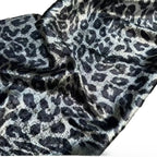 فستان لامع من جلد الفهد باللونين الذهبي والفضي، ملابس أداء أنيقة، أقمشة مصممة، أقمشة لمشهد الزفاف