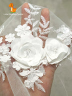 قماش شبكي مطرز بالخرز والترتر الفضي اللامع مع تطريز معقد لحجاب العروس وفساتين السهرة - مورد منسوجات للمناسبات الراقية