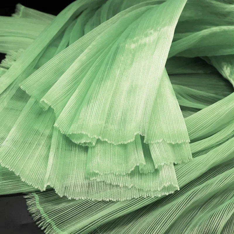 Folded And Textured Fabric With Over 30 Colors Of Mesh Fabric For Petal Shaped Production Of High-end Evening Dresse And Wedding