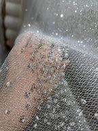 قاعدة فلاش، ترتر شبكي أبيض، ختم ساخن، رذاذ فضي، قماش فستان زفاف فلاش ناعم، قماش