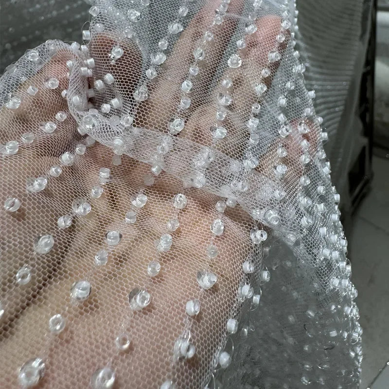 Tela de encaje con cuentas de rayas verticales de primera calidad: ideal para vestidos de novia, trajes de noche, trajes de novia y decoración de ropa.