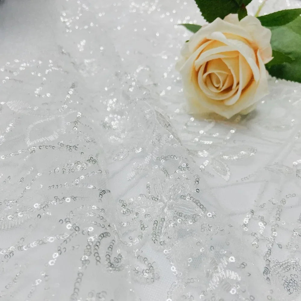 Tela bordada con cuentas de diseñador popular, rosa cristal, tela bordada para vestido de noche, color blanco puro, para uso industrial.