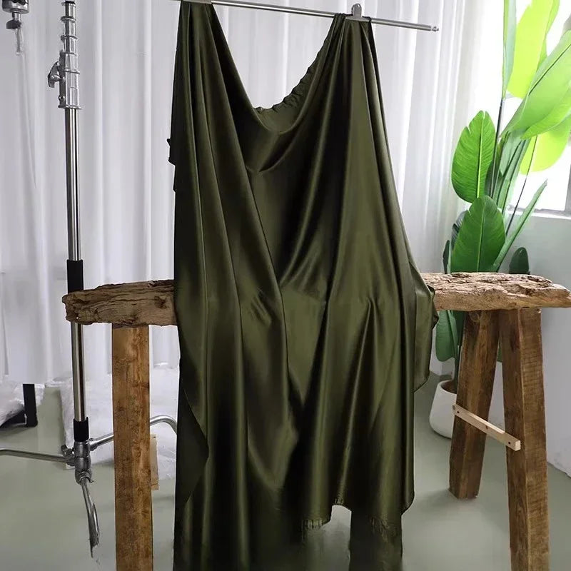 قماش حرير ساتان مرن - مادة ناعمة لامعة 145 سم