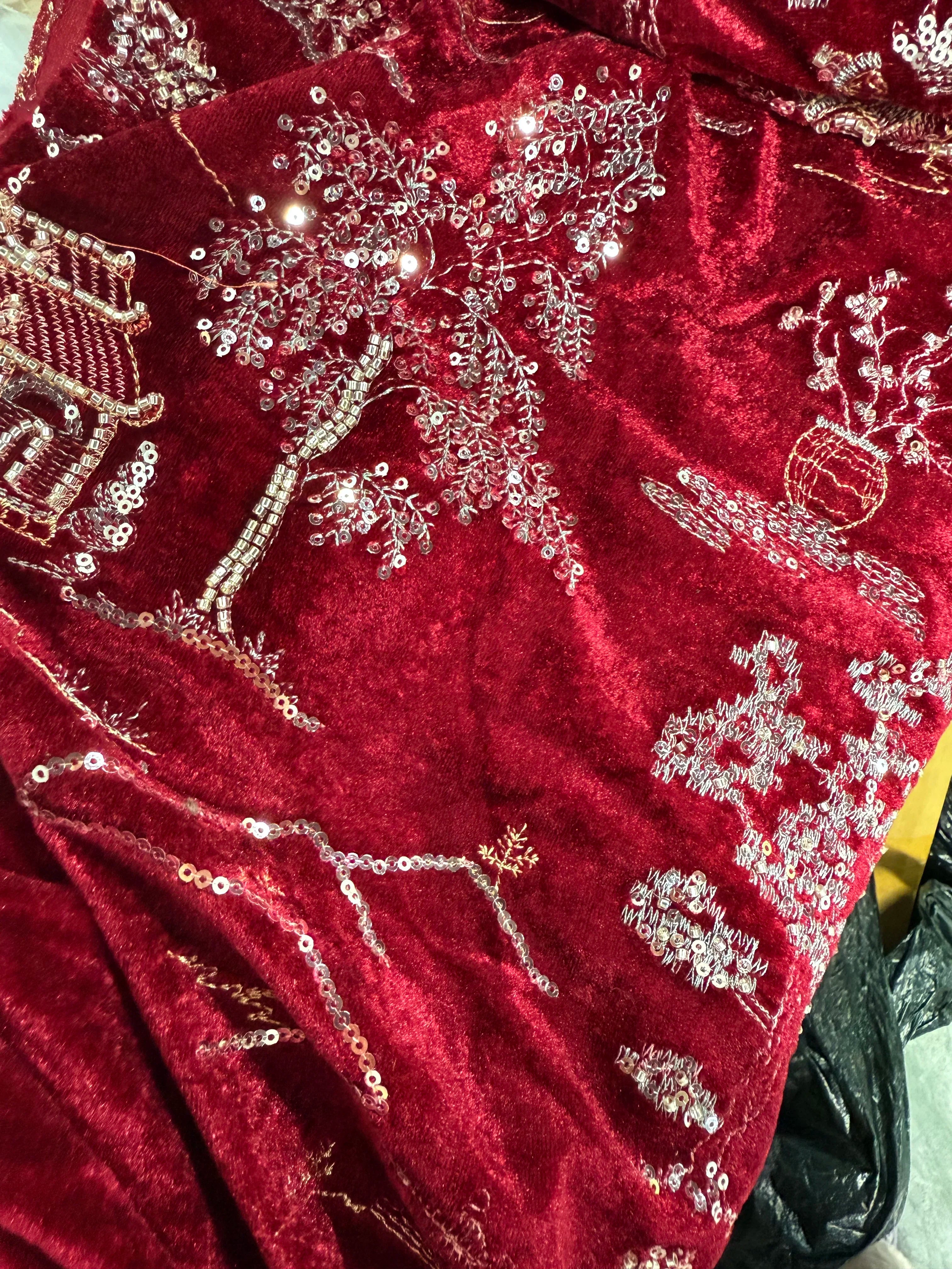 Gaoding Series Green Style Pavilions Exquisite Embroidery Velvet Fabric Chinese Style Fabric Sewn Cheongsam Evening Gown