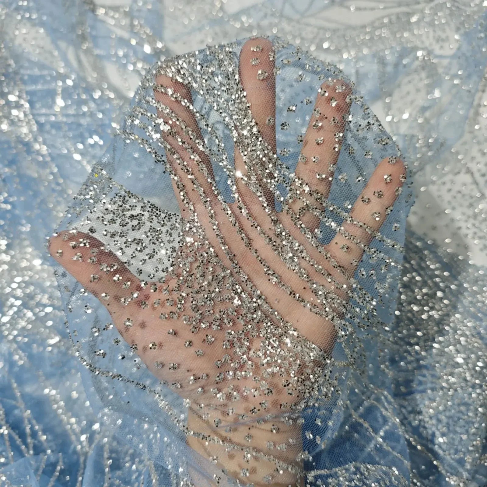 قماش بنمط موجة شبكية ذهبية لامعة بطباعة ساخنة - مادة اصنعها بنفسك 145 سم