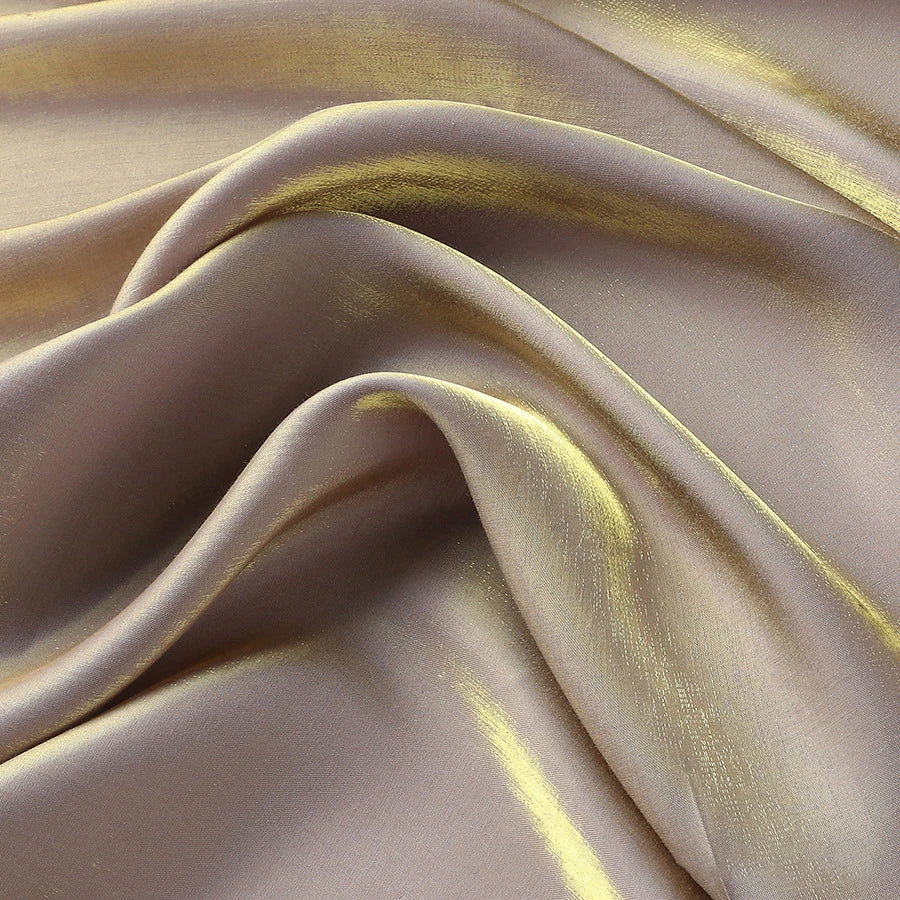قماش حرير ساتان سائل نابض بالحياة - خامة لامعة لفساتين السهرة