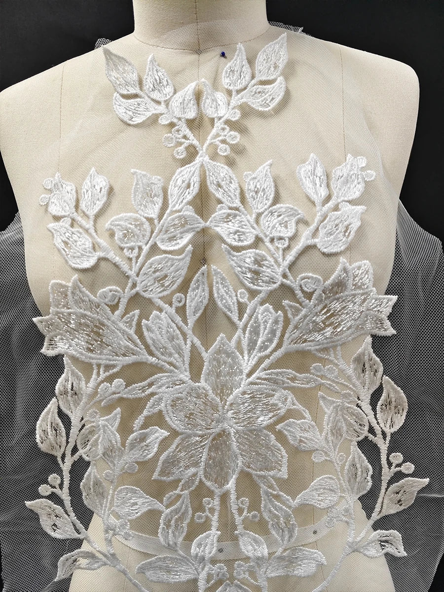 Pegatinas de flores de encaje bordado blanco, materiales de decoración para vestidos de boda, accesorios de diseño DIY