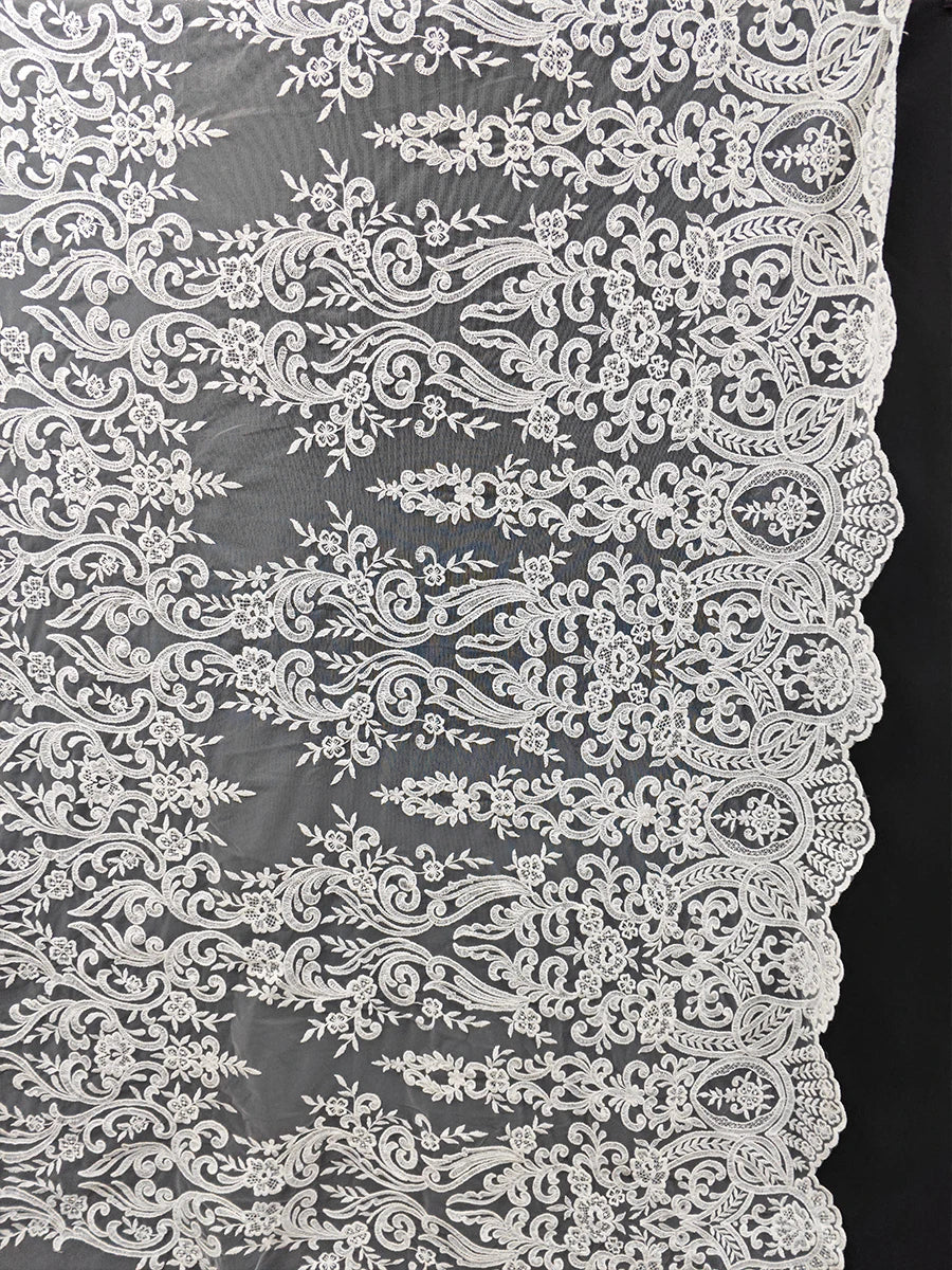 Tela de malla de encaje bordado blanco crudo de alta gama, diseño de vestidos de novia hechos a mano, accesorios de bricolaje, telas de decoración de ropa