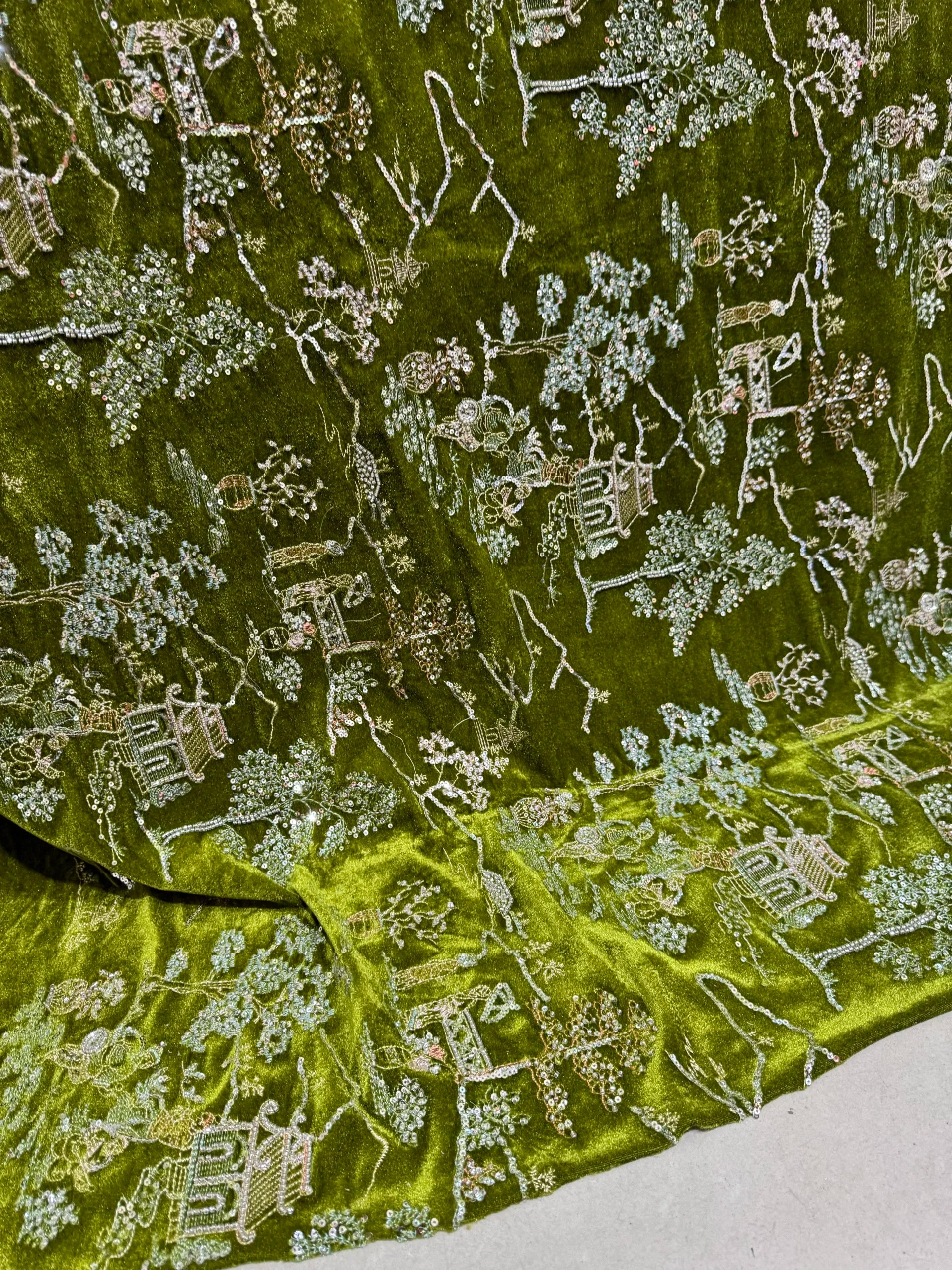 Gaoding Series Green Style Pavilions Exquisite Embroidery Velvet Fabric Chinese Style Fabric Sewn Cheongsam Evening Gown