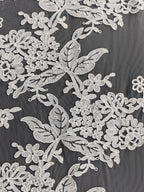 قماش دانتيل جديد من أوراق الشجر البيضاء الخام مطرز على شكل غطاء رأس وستارة باب ومفرش طاولة وفستان زفاف وتنورة قصيرة وإكسسوارات تشيباو