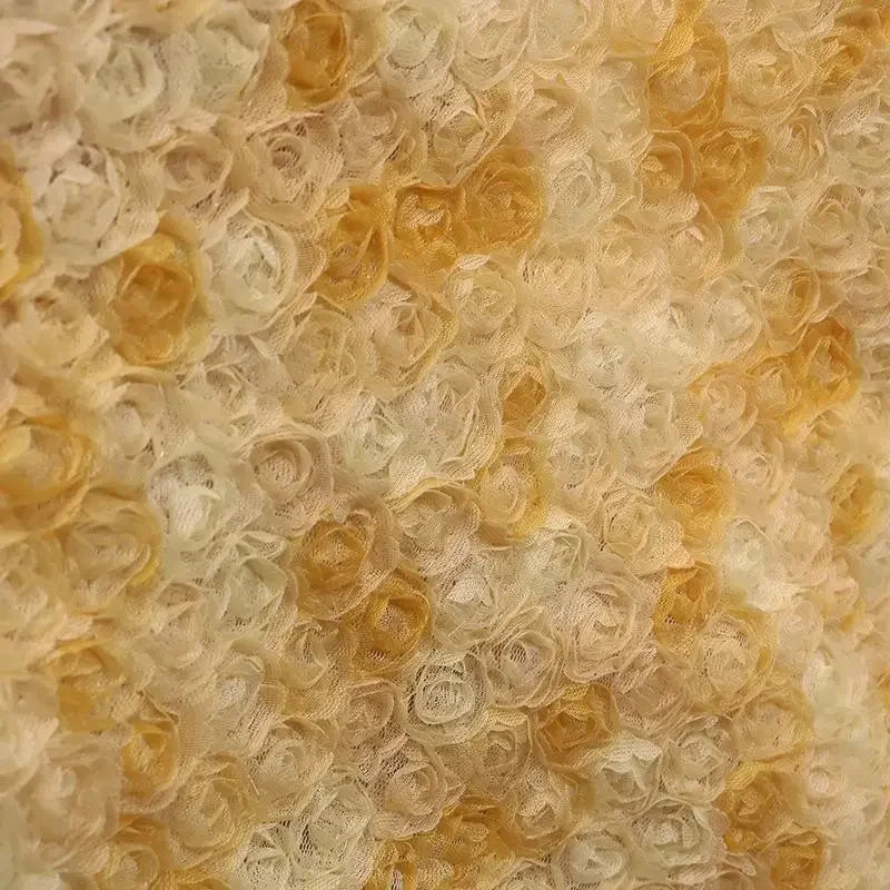 فستان زفاف كلاسيكي مطبوع عليه وردة ثلاثية الأبعاد مع لوحة قماش مطرزة وقماش شبكي مزين بالزهور